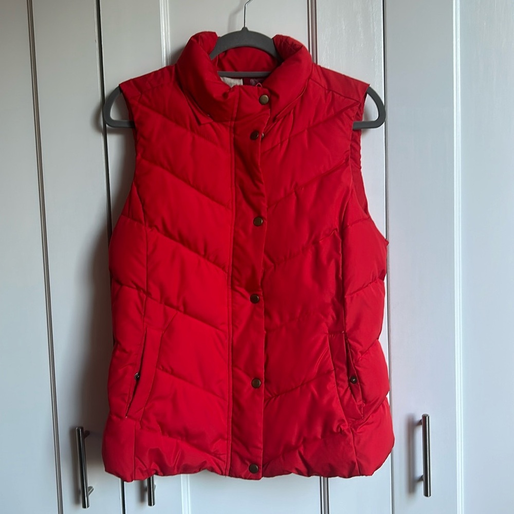 Gap Winter Warmth Women's Red Puffer Vest Size Medium